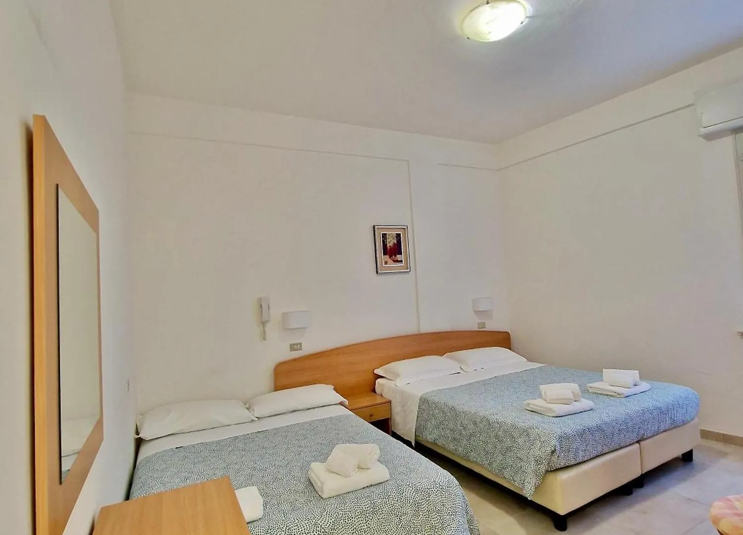Hotel Rossella Rimini Italy