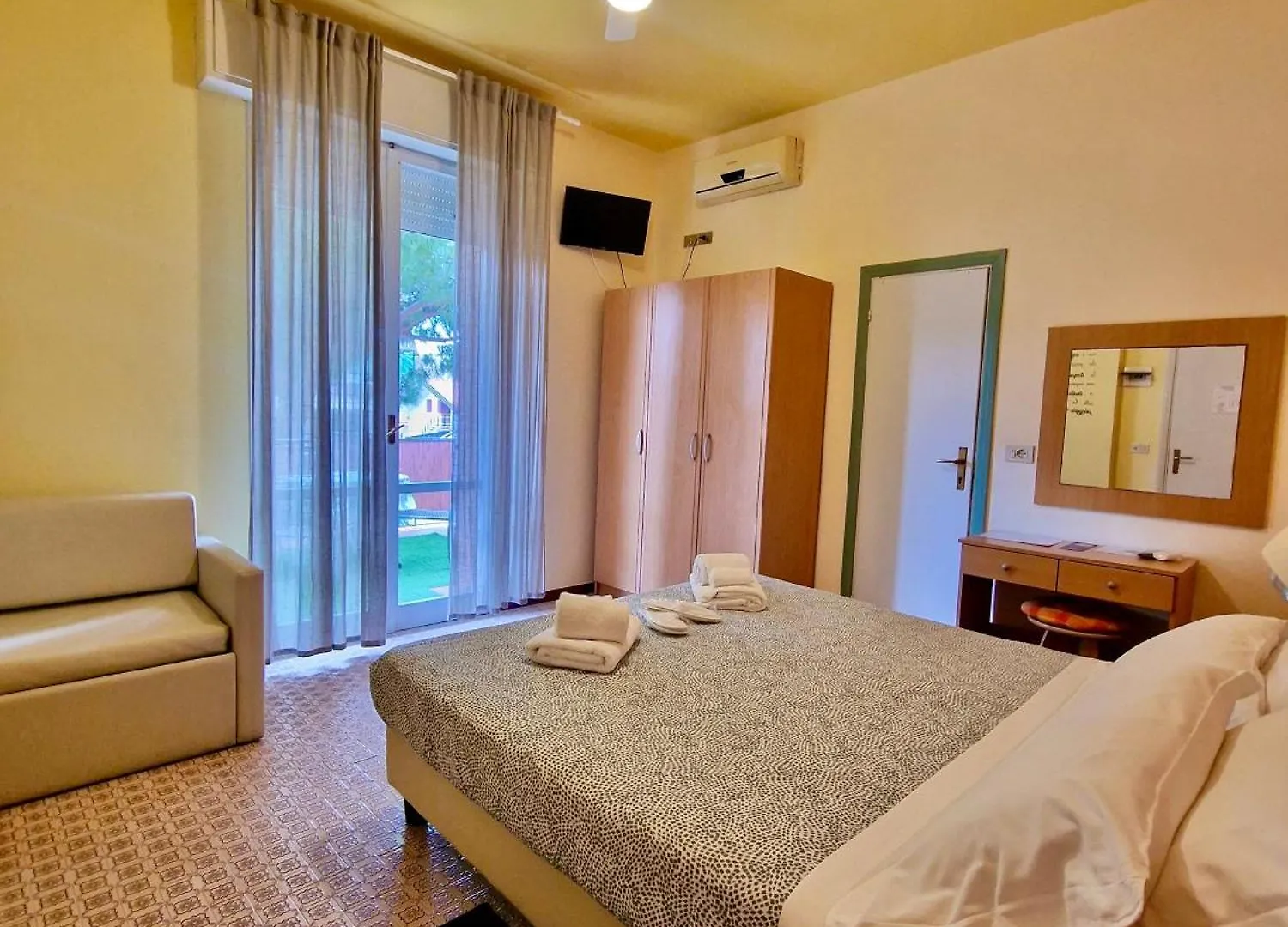 Hotel Rossella Rimini